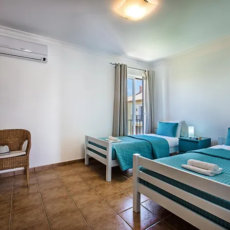 Rezort Jardim Da Meia 4*
