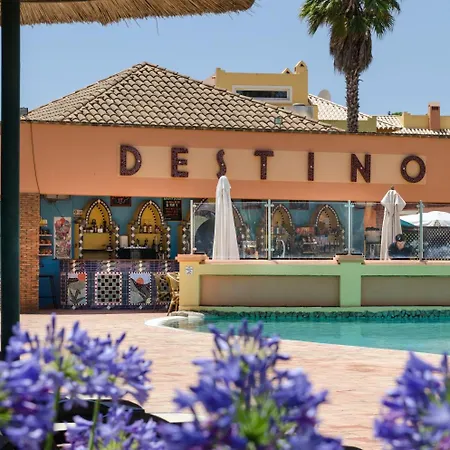 Resort Jardim Da Meia 4*