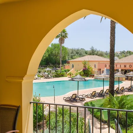 Jardim Da Meia Resort