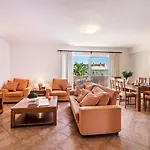 Курортный комплекс Jardim Da Meia 4*