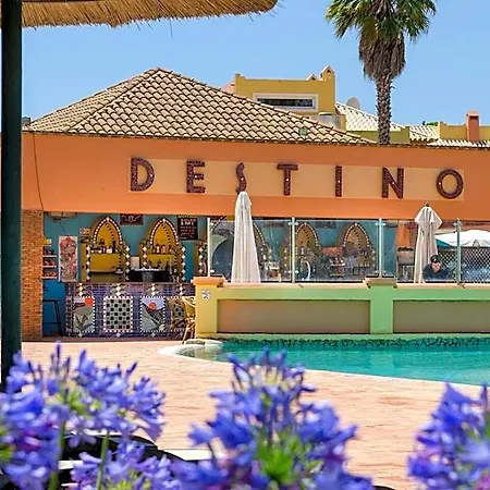 Resort Jardim Da Meia 4*