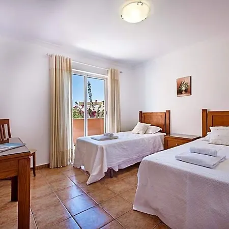 Resort Jardim Da Meia Lagos