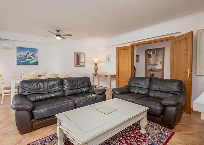Jardim Da Meia 4* Λάγος