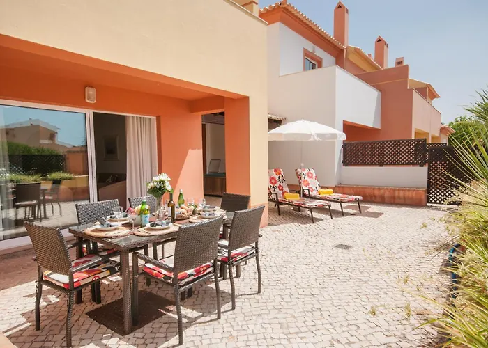 Jardim Da Meia 4* Λάγος