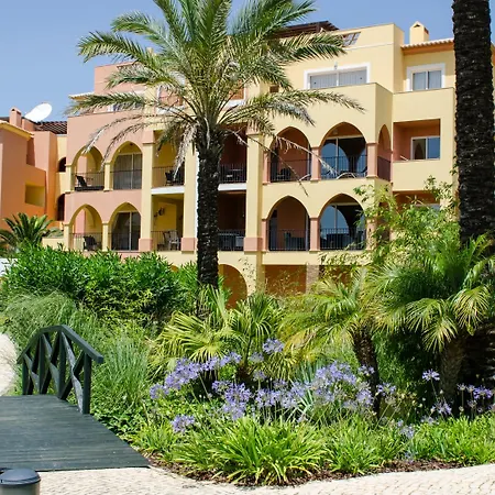 Resort Jardim Da Meia Lagos