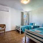 Курортный комплекс Jardim Da Meia 4*